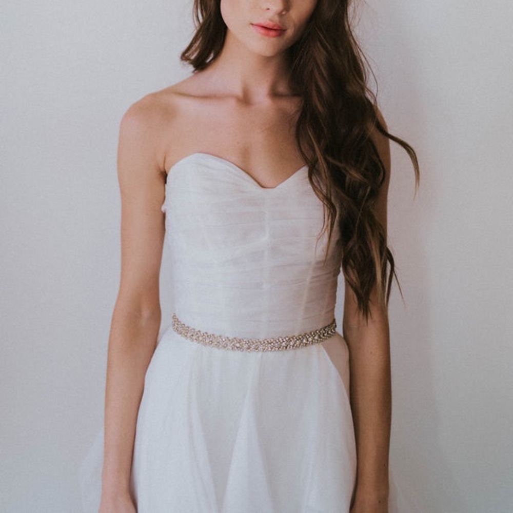 BRAND NEW UNTAMED PETALS BELT